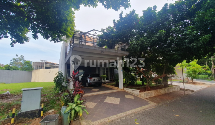 Dijual Rumah 2 Lantai Semi Furnish di Kemang Pratama, Bekasi 2