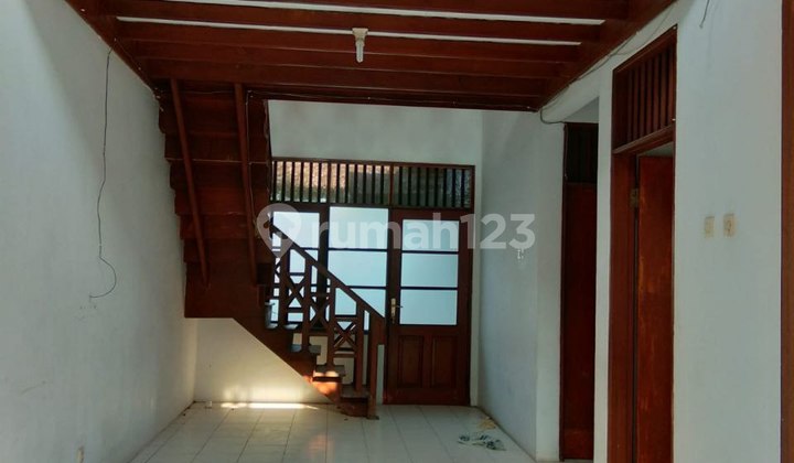 Disewakan Rumah di Perumahan Kemang Pratama 2 Bekasi 2