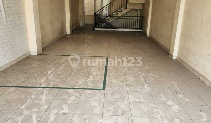 Disewakan Ruko 3 Lantai Di Jalan Raya Jatiasih, Bekasi 2