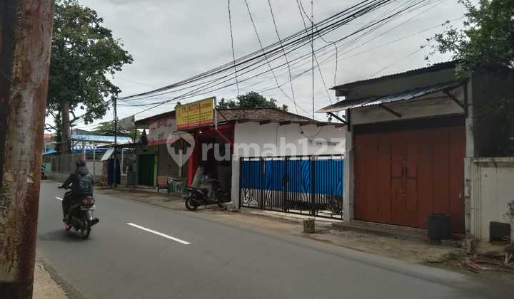 Dijual Rumah dan 2 Toko di Jl. Joe Kelapa Tiga, Jagakarsa Jakarta Selatan Dijual Rumah dan 2 Toko di Jl. Joe Kelapa Tiga, Jagakarsa Jakarta Selatan