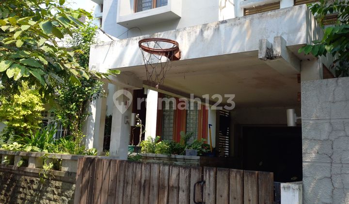 For Sale 2-Story House in Kemang Pratama 3 Bekasi 2