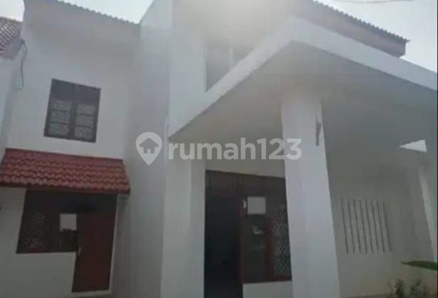 Di Sewakan Rumah Bagus 2 Lantai Di Kemang Pratama 2 Bekasi 2