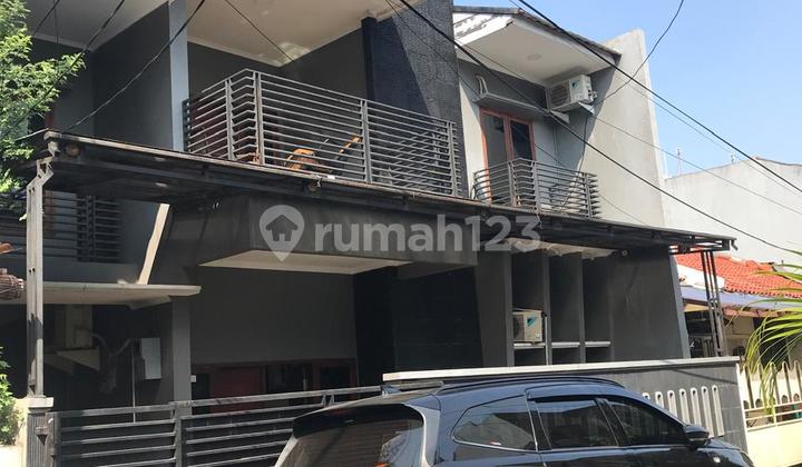 For Sale 2.5-Story Semi-Furnished House in Rawasari, Cempaka Putih Timur, Central Jakarta