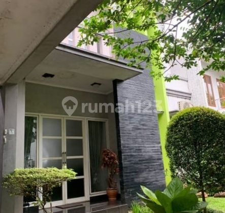 Dijual Rumah 2 Lantai Semi Furnish di Kemang Pratama, Bekasi Dijual Rumah 2 Lantai Semi Furnish di Kemang Pratama, Bekasi