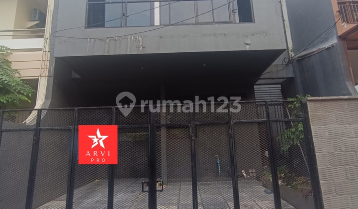 Dijual Rumah 2,5 Lantai Di Perumahan Cipinang Elok, Jakarta Timur
