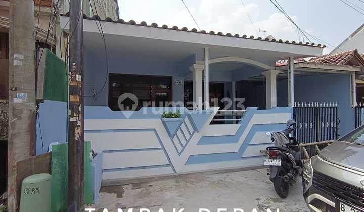 Disewakan Rumah Strategis baru Renovasi di Jatibening Estate, Bekasi.  1