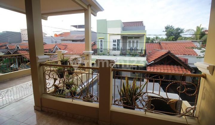 For Rent 2-Story House in Puri Gading Jati Melati Pondok Melati, Bekasi 2