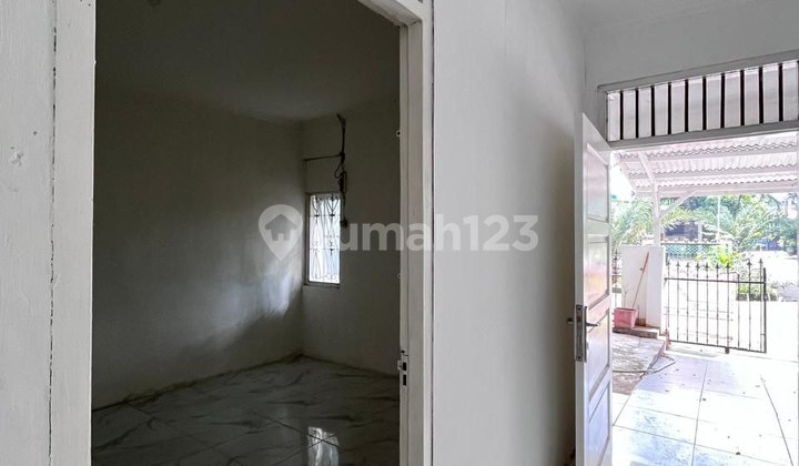 *For Sale House In Chandra Baru Housing, Jatirahayu Pondok Melati Bekasi* 2