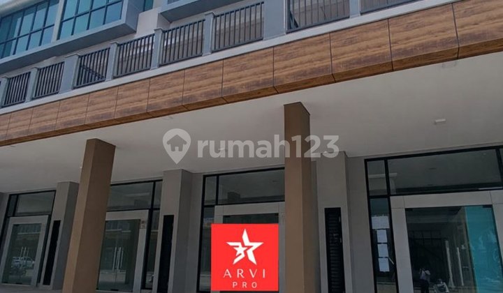 For Rent 3-Story Chystal Shop House in Sumarecon Bekasi For Rent 3-Story Chystal Shop House in Sumarecon Bekasi