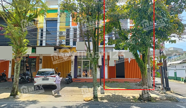 Ruko Bagus 112 m2 Lokasi Sangat Strategis di Area Komersial Daerah Bunga-Bunga Traffic Ramai, Row Jalan Lebar di Jl. Kalpataru, Lowokwaru, Malang