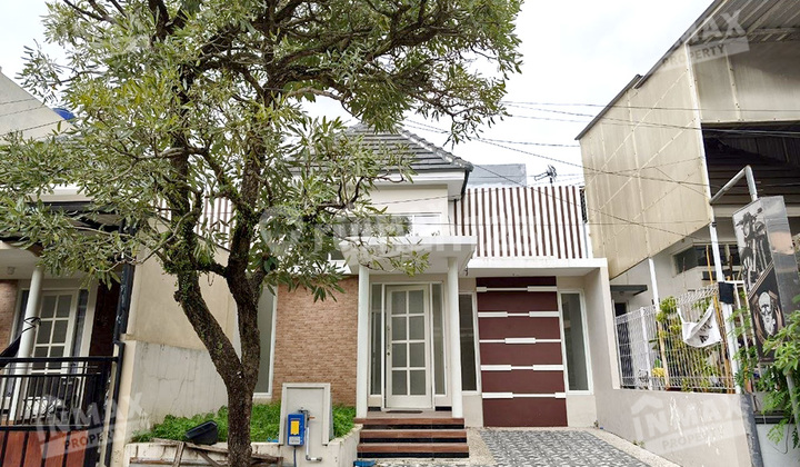 New Minimalist House Ready to Move In, 2 Bedrooms, Located in Tasikmadu Area at City Inside Housing Complex, Lowokwaru District, Malang New Minimalist House Ready to Move In, 2 Bedrooms, Located in Tasikmadu Area at City Inside Housing Complex, Lowokwaru District, Malang