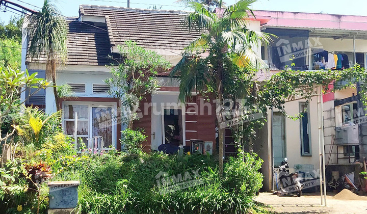Affordable and Nice Rental House with 3 Rooms Located at Joyo Grand, Merjosari in Vila Bukit Tidar Housing, Sukun Subdistrict, Malang. Affordable and Nice Rental House with 3 Rooms Located at Joyo Grand, Merjosari in Vila Bukit Tidar Housing, Sukun Subdistrict, Malang.