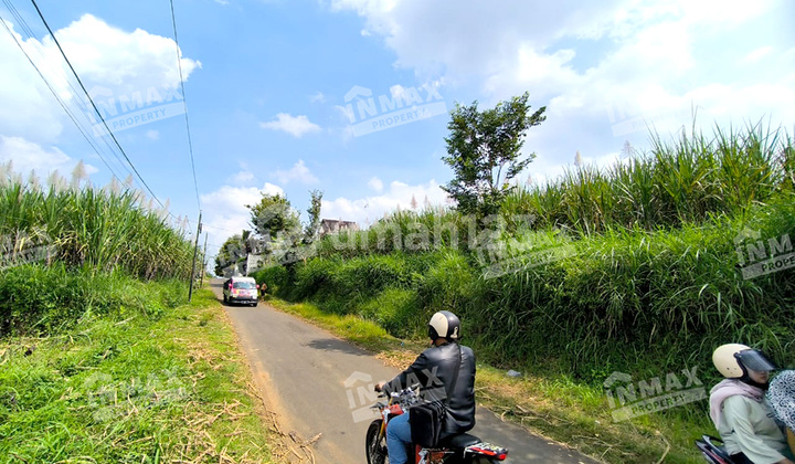 Land 6823 m2 SHM Strategic Location Suitable for Investment and Business in the Wagir Area at Jl. Dusun Ampelsari, Wagir, Malang Regency. Land 6823 m2 SHM Strategic Location Suitable for Investment and Business in the Wagir Area at Jl. Dusun Ampelsari, Wagir, Malang Regency.
