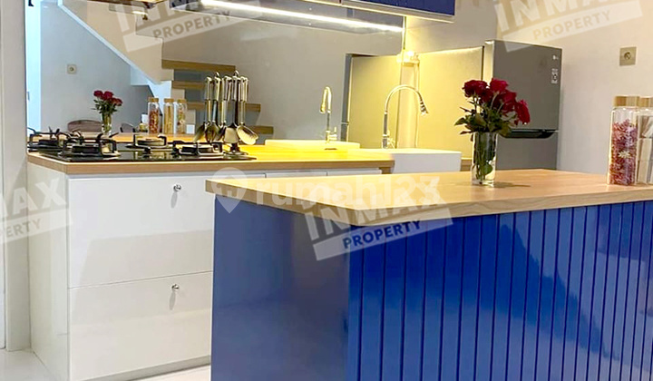 Rumah Modern Bagus Minimalis Siap Huni Ada Mezzanine dan Rooftop Daerah Pakisaji di Perum D Warna Permanu, Kec. Pakisaji, Kab. Malang 2