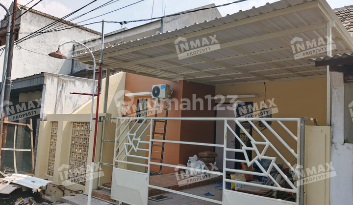Rumah Kontrakan Bagus Murah Sangat Terawat Ada 2 Kamar Lokasi Strategis Daerah Industri Rungkut di Perum Rungkut Mapan, Surabaya