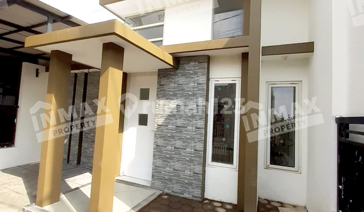 Rumah Murah Minimalis Kondisi Terawat Ada 2 Kamar Lokasi Daerah Pakis di Perum Griya Kalegan, Kec. Pakis, Kab. Malang