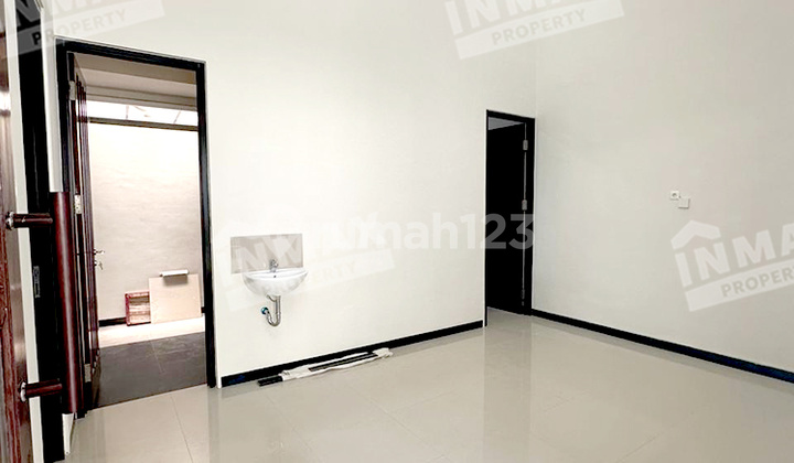 Dijual Rumah Bagus Sangat Terawat Daerah Dieng di Perum Villa Dieng Residence, Kec. Sukun, Malang 2