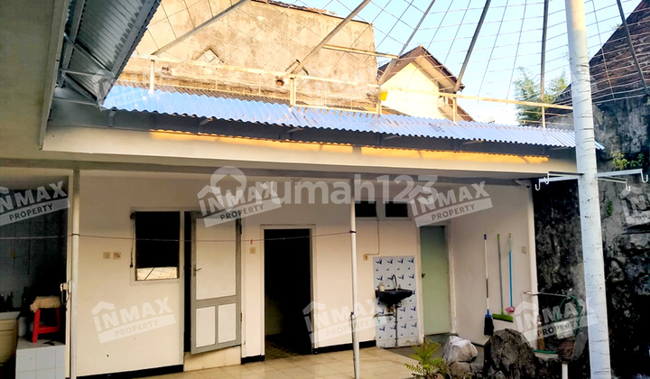 Rumah Kontrakan Bagus Sangat Terawat Murah dan Siap Huni Dekat RSSA Daerah Sungai-Sungai di Jl. Konto, Kec. Blimbing, Malang Rumah Kontrakan Bagus Sangat Terawat Murah dan Siap Huni Dekat RSSA Daerah Sungai-Sungai di Jl. Konto, Kec. Blimbing, Malang