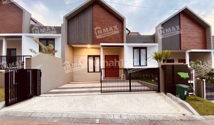 Rumah Bagus Minimalis Kondisi Sangat Terawat Sudah Plus Furnished Disewakan Daerah Dieng Tidar di Perum Austinville, Dau, Malang 1