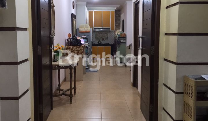 Rumah Pinggir Jalan Strategis Metro Permata Karang Tengah Tangerang