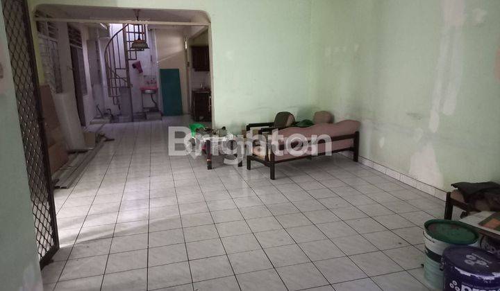 RUMAH BAGUS TERAWAT NYAMAN  STRATEGIS TAMAN ARIES JAKARTA BARAT 2