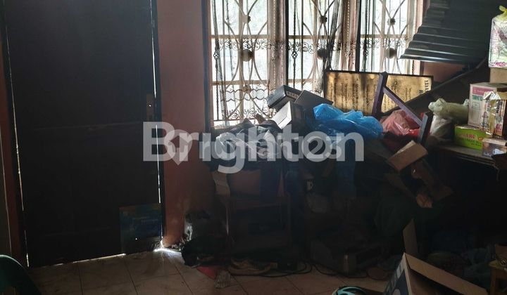 Rumah Lama Khusus MUSLIM di Pinggir Jalan 2