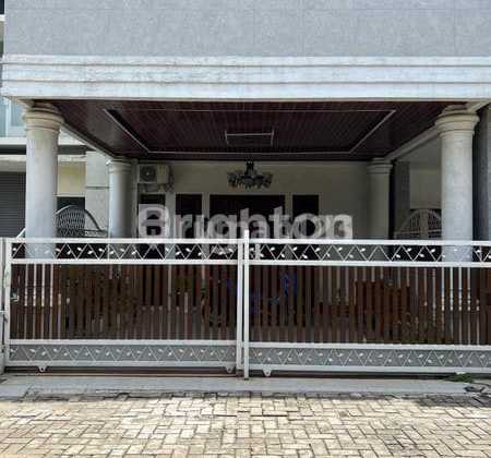 Rumah Mewah Di Lokasi De Cassa Villa Jl Asrama Ringroad