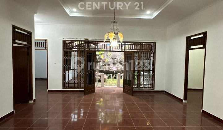 Rumah Siap Huni 2lantai Bebas Banjir Di Pejaten JakSel