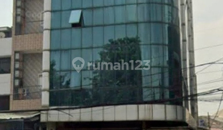 Gedung Perkantoran 5 Lantai Strategis di Jakarta Pusat Gedung Perkantoran 5 Lantai Strategis di Jakarta Pusat