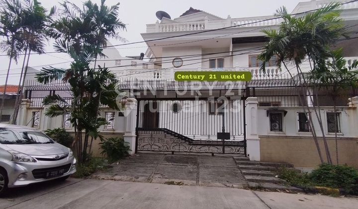 Rumah Tinggal 2 Lantai Di Sawah Besar NS0233