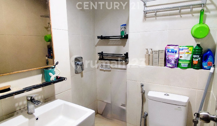 Capitol Tower Sapphire Apartment 19th Floor Salemba Central Jakarta S9464 2