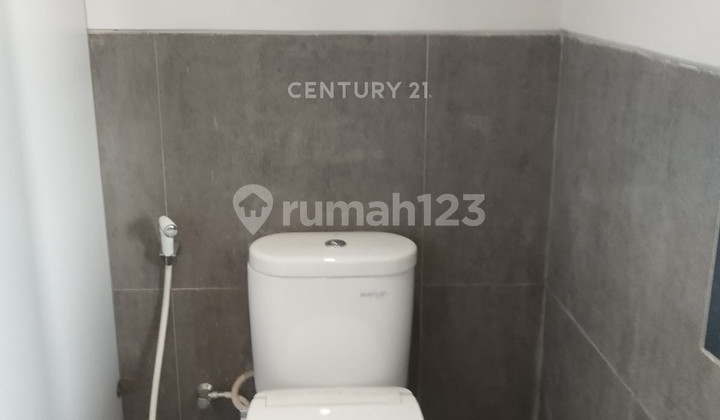 Commercial Office Space Strategic Location in Rawamangun R2214