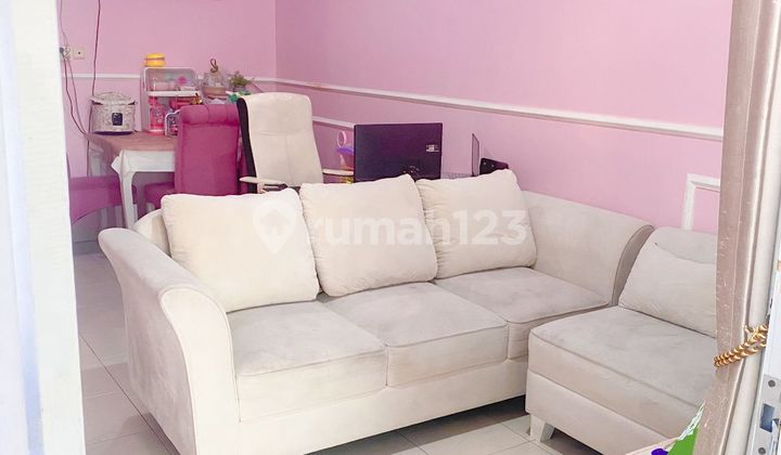 Rumah 2 Lantai Cantik Terawat Lokasi Bagus Jatiasih Bekasi