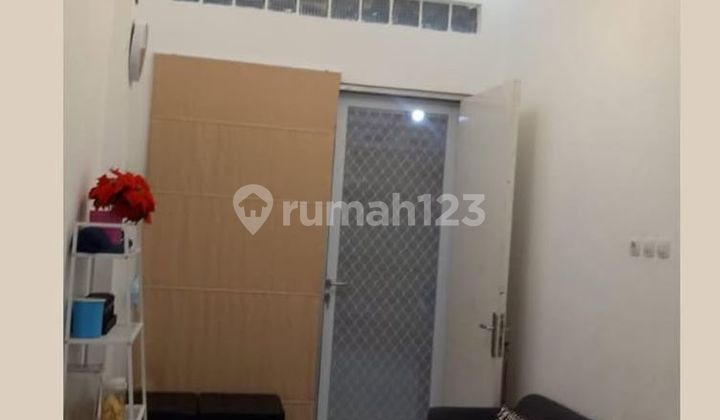 Disewakan Rumah 3 Lantai Di Mutiara Gading City (mgc) Cluater Liveepool di Jl. Mutiara Gading City, Babelan Kota, Kec. Babelan, Kabupaten Bekasi, Jawa Barat, Babelan 2