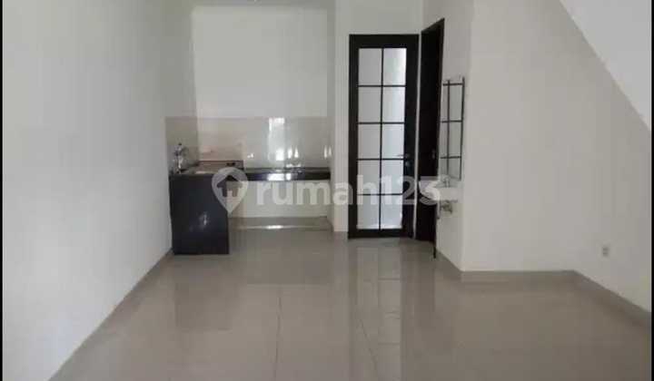 For Sale Beautiful 2-Story House in Green Village, Tangerang Banten 2