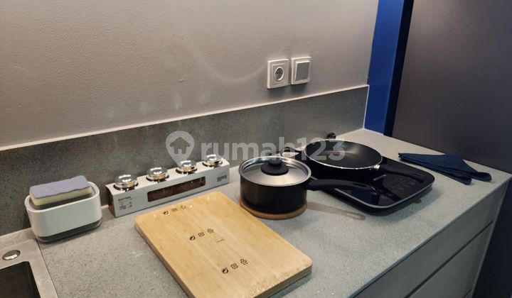 Collins Boulevard Apartment Nice 1BR Furnished Tangerang