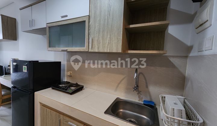 Springwood Residence Studio Furnished Apartment, Serpong