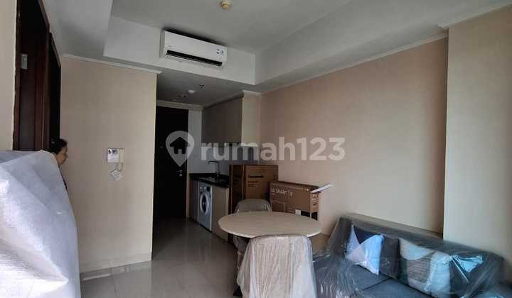 Nice 2BR Apartment Fully Furnished Cengkareng, West Jakarta
