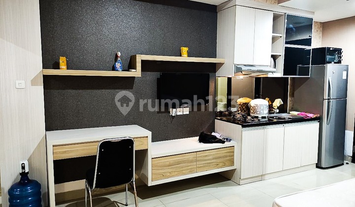 Paramount Skyline Studio Apartment Fully Furnished Beautiful 2