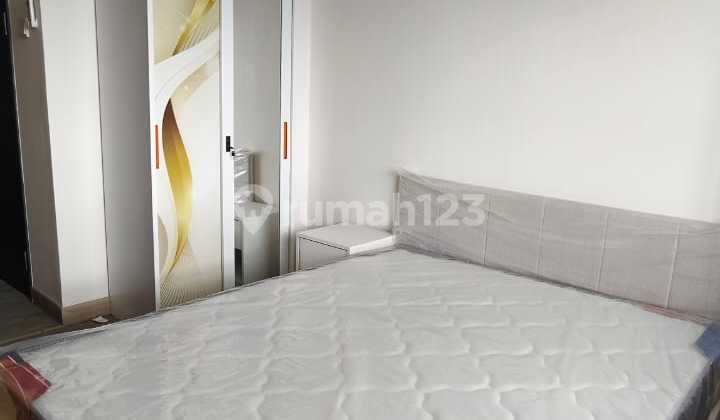 Sewa Apartemen Collins Boulevard Studio Tangerang Sewa Apartemen Collins Boulevard Studio Tangerang