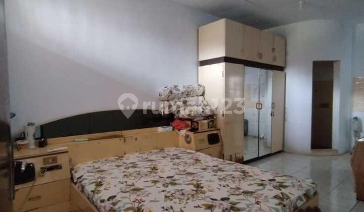 Rumah 2 Lantai Bagus Siap Huni Taman Meruya Ilir Jakarta Barat 2