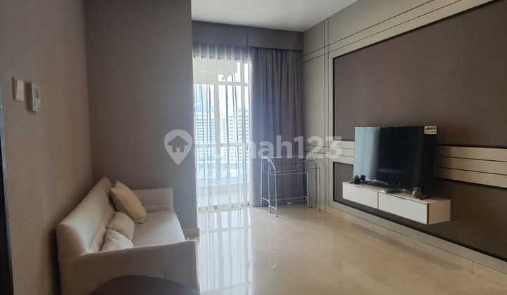 Disewakan Sudirman Suite Full Furnished Lantai rendah