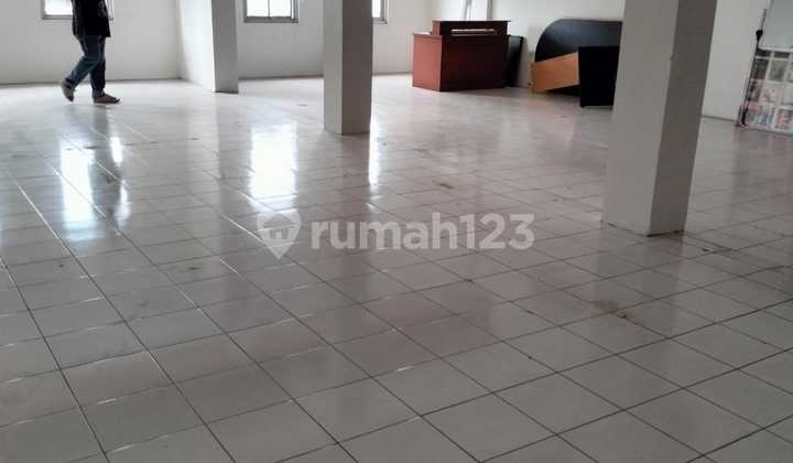 Dijual Ruko Gandeng Jalan Hasyim Ashari Jakarta Pusat