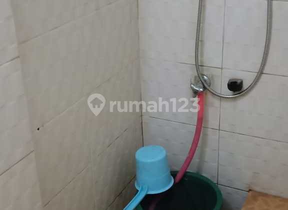 Sewa Rumah 3 Lantai di Jelambar Wijaya Kusuma Jakabar 2