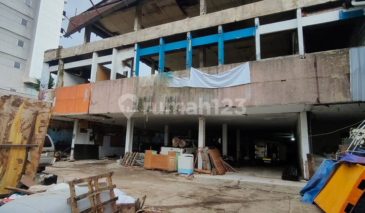 Dijual Bangunan Gedung 2 Lantai di Tebet Jakarta Selatan Dijual Bangunan Gedung 2 Lantai di Tebet Jakarta Selatan