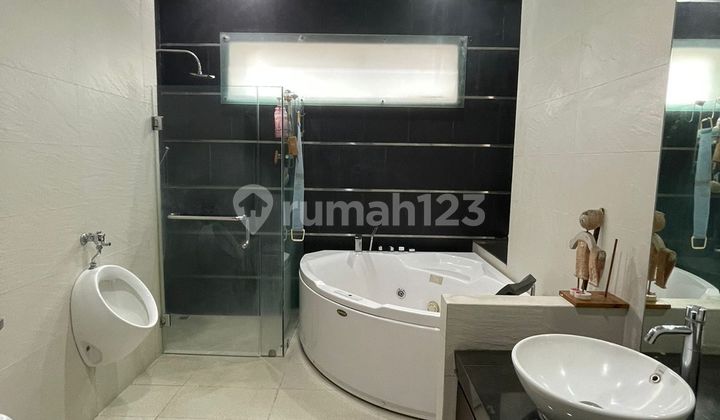 Dijual Rumah di Taman Telaga Golf Bsd Full Furnished Siap Huni 2