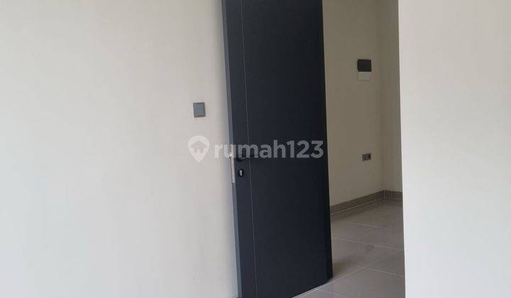 DiSewakan Rumah Bagus 2 Lt Semi Furnished Cluster Strozzi, Gading Setpong 2