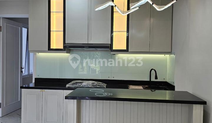 Beautiful, Nice, 2-Storey, Comfortable, Safe, Lush, Flood-Free House for Sale in Delatinos BSD, South Tangerang. 2