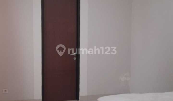 Disewakan Rumah 2 Lantai Semi Furnished Cluster Ammarilla Avani BSD City Tangerang 2