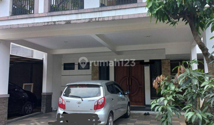 Dijual Rumah Full Renov 2 Lantai Cluster Sevilla BSD City Tangerang